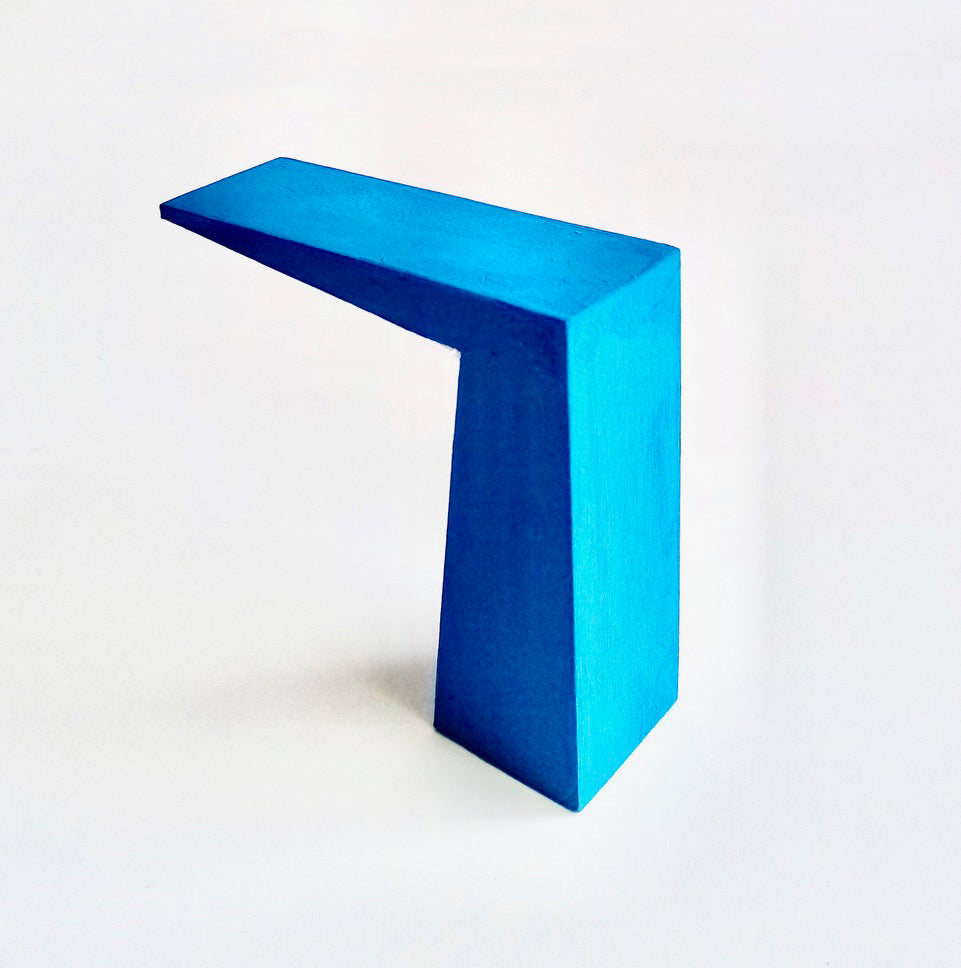 INCUS CONSOLE TABLE